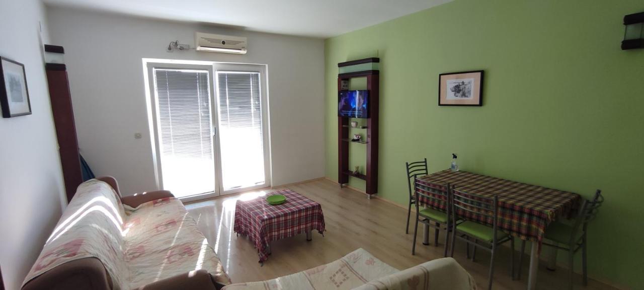 Apartments Vela - Pestani, Ohrid Exterior photo