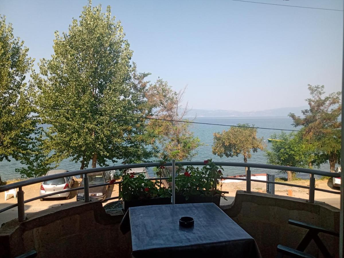 Apartments Vela - Pestani, Ohrid Exterior photo